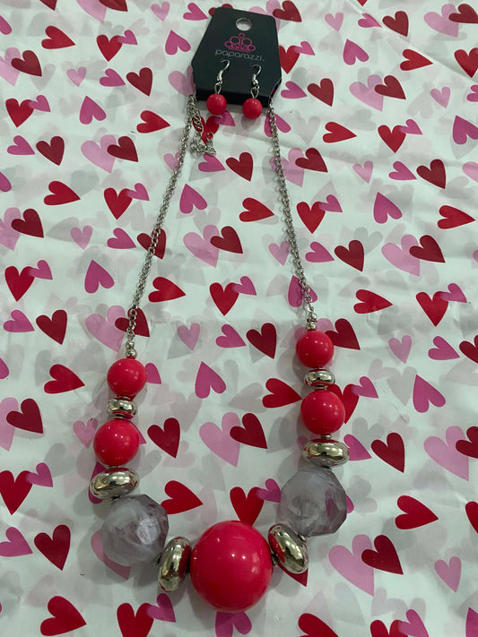 Fuchsia and Silver Necklace Set