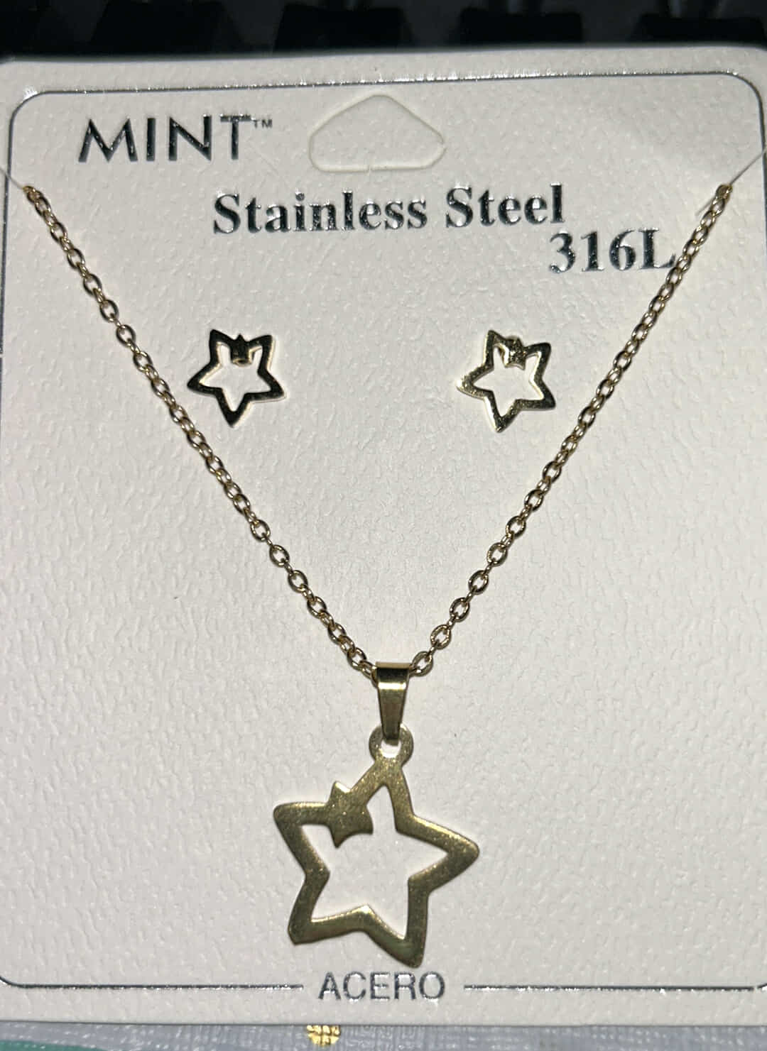 Gold Stainless Steel Star Necklace Set ( ACERO )