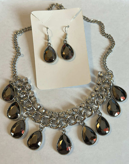 Silver Rhinestone Necklace Set